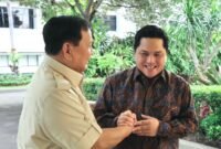 Menhan RI Prabowo Subianto menerima kunjungan Menteri BUMN sekaligus Ketua Umum PSSI Erick Thohir. (Foto Dok. Tim Media Prabowo)