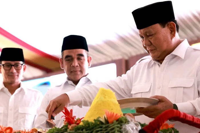 Ketua Umum Partai Gerindra Prabowo Subianto bersama Sekretaris Jenderal (Sekjen) Partai Gerindra Ahmad Muzani. (Instagram.com/@ahmadmuzani)