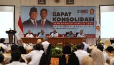 Sekjen Partai Gerindra Ahmad Muzani menghadiri rapat konsolidasi bersama kader Gerindra dapil Jawa Barat. (TDok. Tim Media Gerindra)