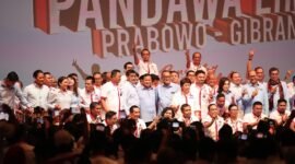 Acara deklarasi dukungan Prabowo Subianto-Gibran Rakabuming Raka oleh organisasi Pandawa Lima di Djakarta Theater, Jakarta. . (Dok. Tim Media Prabowo-Gibran)