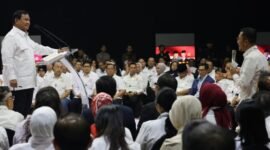 Calon Presiden nomor urut 2, Prabowo Subianto dalam acara Dialog Capres Bersama Kadin: Menuju Indonesia Emas 2045, Jakarta, Jumat (12/1/2024). (Dok. TKN Prabowo - Gibran)