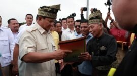 Calon Presiden nomor urut 2, Prabowo Subianto, Menghadiri acara Konsolidasi Relawaÿn Gerakan Muslim Persatuan Indonesia Cinta Tanah Air (Gempita) yang diselenggarakan di Gelanggang Remaja Pekanbaru. (Dok. Tim Media Prabowo-Gibran)