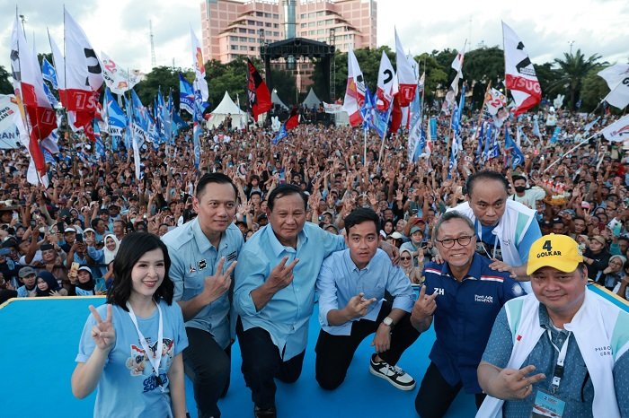 Pasangan Capres Cawapres nomor urut 2 Prabowo Subianto dan Gibran Rakabuming Raka di Kota Semarang, Jawa Tengah. (Dok. TKN Prabowo Gibran)