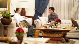 Cawapres nomor urut 2 Gibran Rakabuming Raka mengunjungi capres Prabowo Subianto di kediamannya di Jalan Kertanegara IV, Jakarta Selatan. (Dok. TKN Prabowo Gibran)

