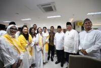 Presiden dan Wakil Presiden terpilih Prabowo Subianto dan Gibran Rakabuming Raka menghadiri Nuzulul Qur’an dan Buka Puasa bersama Partai Golkar di DPP Golkar. (Dok. Tim Media Prabowo)  