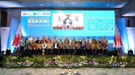 Foto : Konvensi Nasional RSKKNI Perkuat Kompetensi dan Perlindungan Konsumen di Sektor Jasa Keuangan di Double Tree by Hilton Honors Hotel di Surabaya (9/7/24). (Doc.Ist)