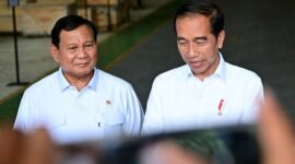 Presiden Terpilih, Prabowo Subianto bersama Presiden Jokowi. (Facebook.com @Prabowo Subianto)
