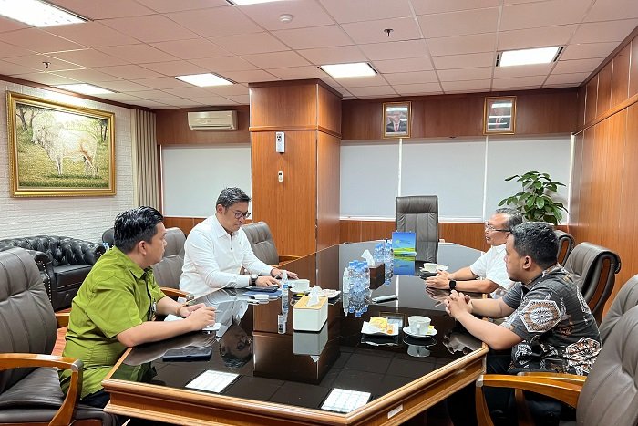 Wakil Menteri Pertanian (Wamentan) Sudaryono menghadiri rapat koordinasi terbatas lingkup Kemenko Perekonomian untuk Sidang Kabinet Paripurna. (Dok. Kementerian Pertanian)  