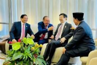 Presiden RI Prabowo Subianto tertangkap kamera berbincang akrab bersama sejumlah pemimpin negara di balik layar KTT G20 Brasil 2024. (Dok. Tim Media Prabowo)  