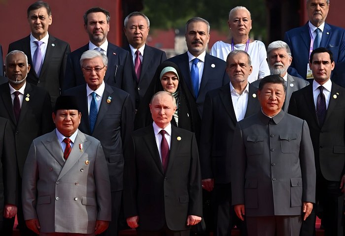 Seskab Teddy ungkap Presiden Prabowo langsung kembali ke Indonesia usai menyelesaikan agenda lawatannya ke China. (Instagram/sekretariat.kabinet)

